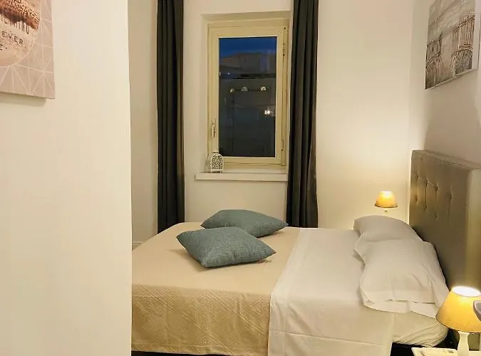 Your Vatican Terrace Homestay szállás *